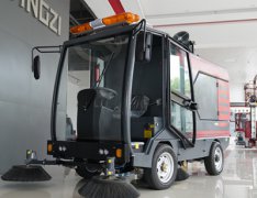 掃地車邊刷日常怎么清理？麻不麻煩